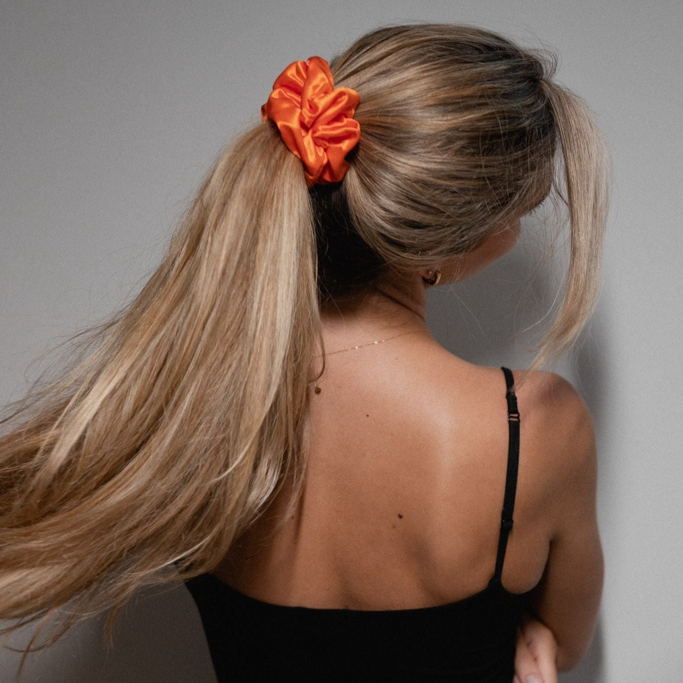 Large Silk Scrunchie Single